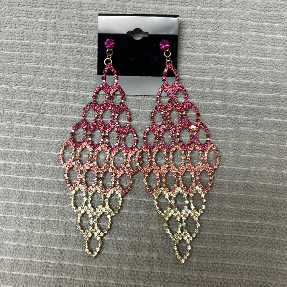 BEBE PINK OMBRÉ CHANDELIER EARRINGS